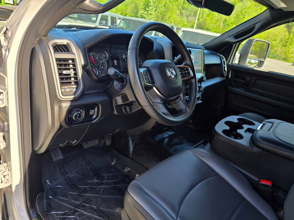 2025 Bright White Clearcoat Ram 3500 Tradesman 4X4 Truck