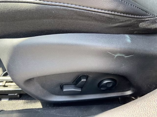 2018 Granite Crystal Metallic Clearcoat Jeep Compass Latitude 4X4 SUV