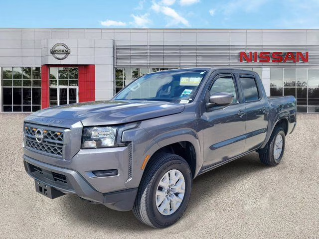 2023 Gun Metallic Nissan Frontier SV 4X4 Truck