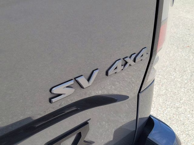 2023 Gun Metallic Nissan Frontier SV 4X4 Truck