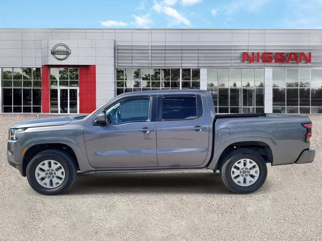 2023 Gun Metallic Nissan Frontier SV 4X4 Truck