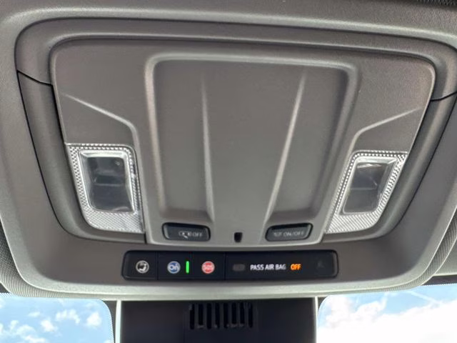 2022 Summit White GMC Sierra 1500 Elevation RWD Truck