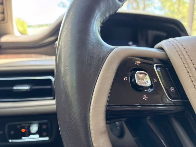 2020 White Metallic Lincoln Aviator Reserve AWD SUV