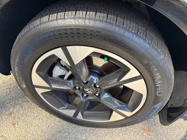 2026 Creamy White Pearl Hyundai Palisade Limited FWD SUV