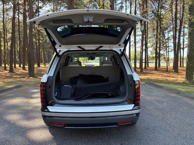 2026 Creamy White Pearl Hyundai Palisade Limited FWD SUV