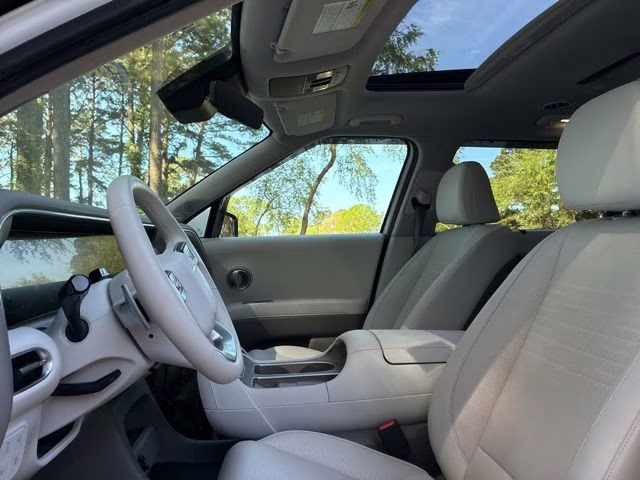 2026 Creamy White Pearl Hyundai Palisade Limited FWD SUV