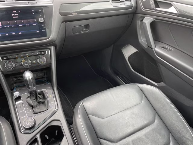 2019 Pure White Volkswagen Tiguan 2.0T SEL Premium AWD SUV