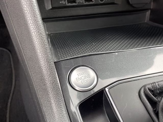 2019 Pure White Volkswagen Tiguan 2.0T SEL Premium AWD SUV