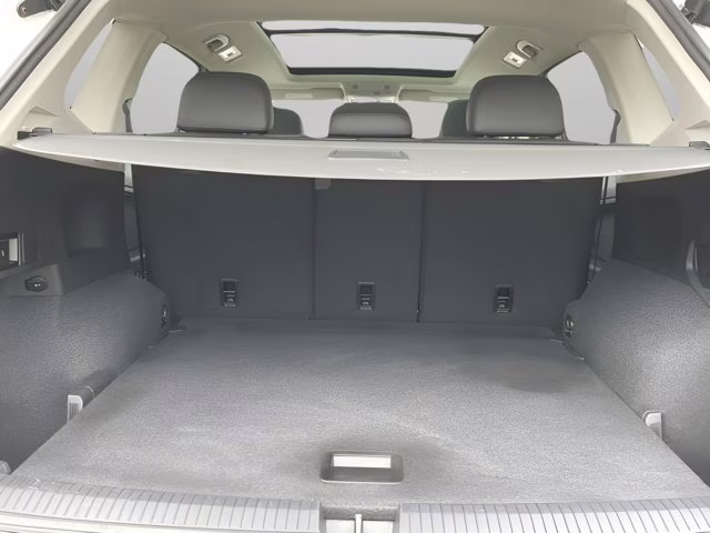 2019 Pure White Volkswagen Tiguan 2.0T SEL Premium AWD SUV