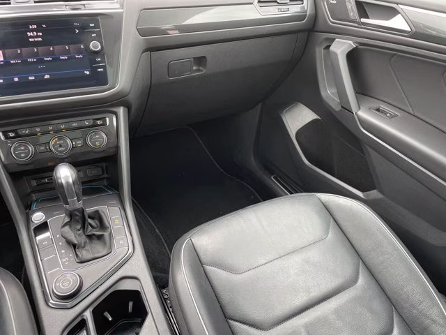 2019 Pure White Volkswagen Tiguan SEL Premium AWD SUV