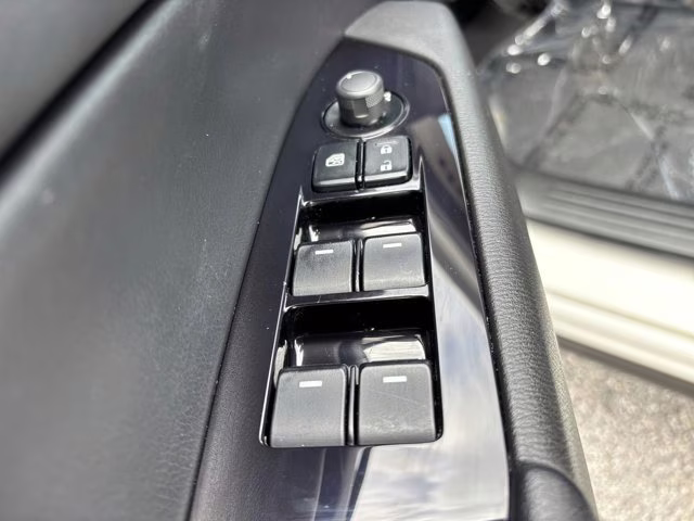 2021 Snowflake White Pearl Mica Mazda CX-5 Touring FWD SUV