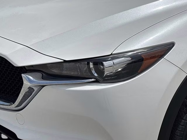 2021 Snowflake White Pearl Mica Mazda CX-5 Touring FWD SUV