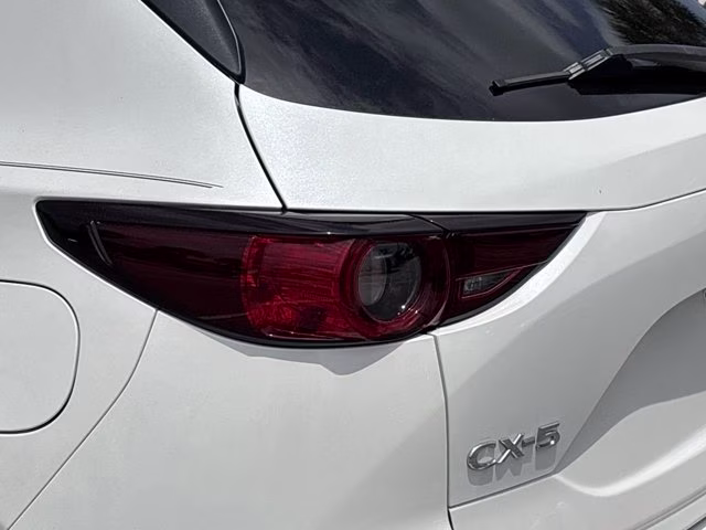 2021 Snowflake White Pearl Mica Mazda CX-5 Touring FWD SUV