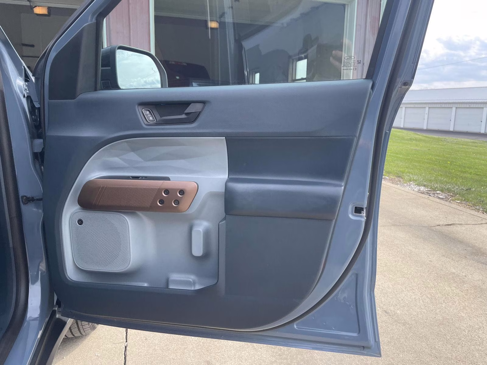 2024 Azure Gray Metallic Tri-Coat Ford Maverick LARIAT AWD Truck