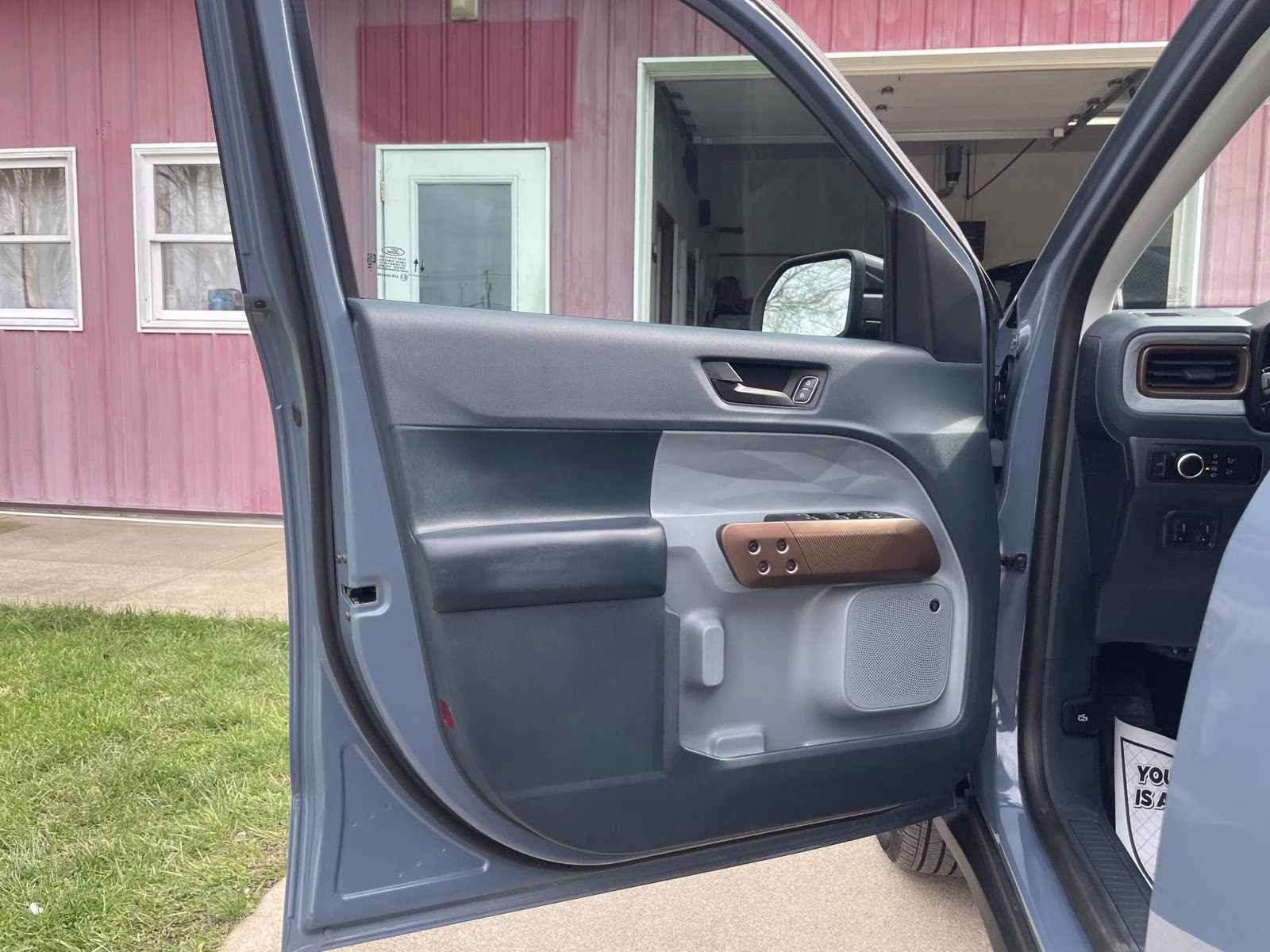2024 Azure Gray Metallic Tri-Coat Ford Maverick LARIAT AWD Truck