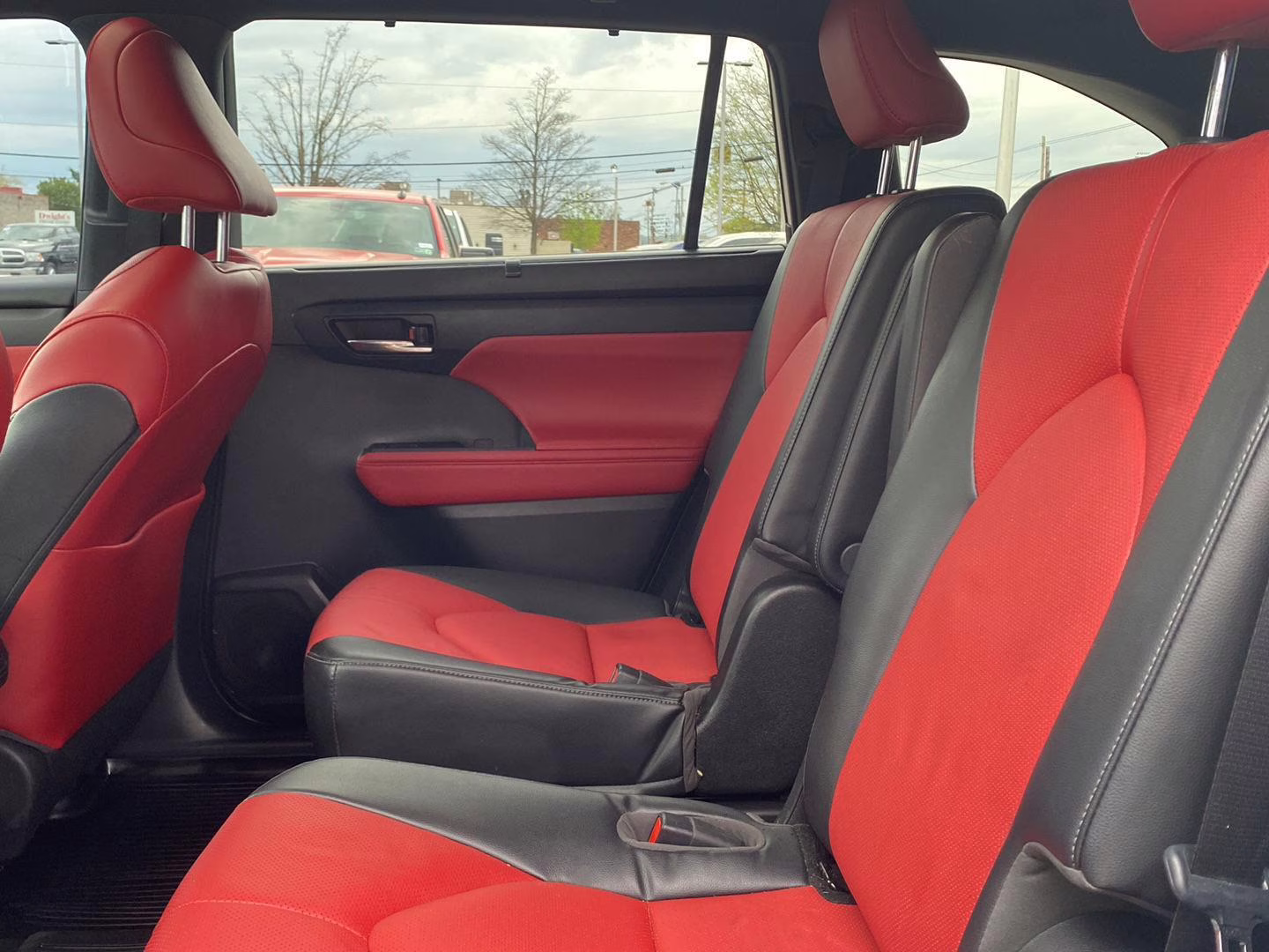 2023 Wind Chill Pearl Toyota Highlander XSE AWD SUV