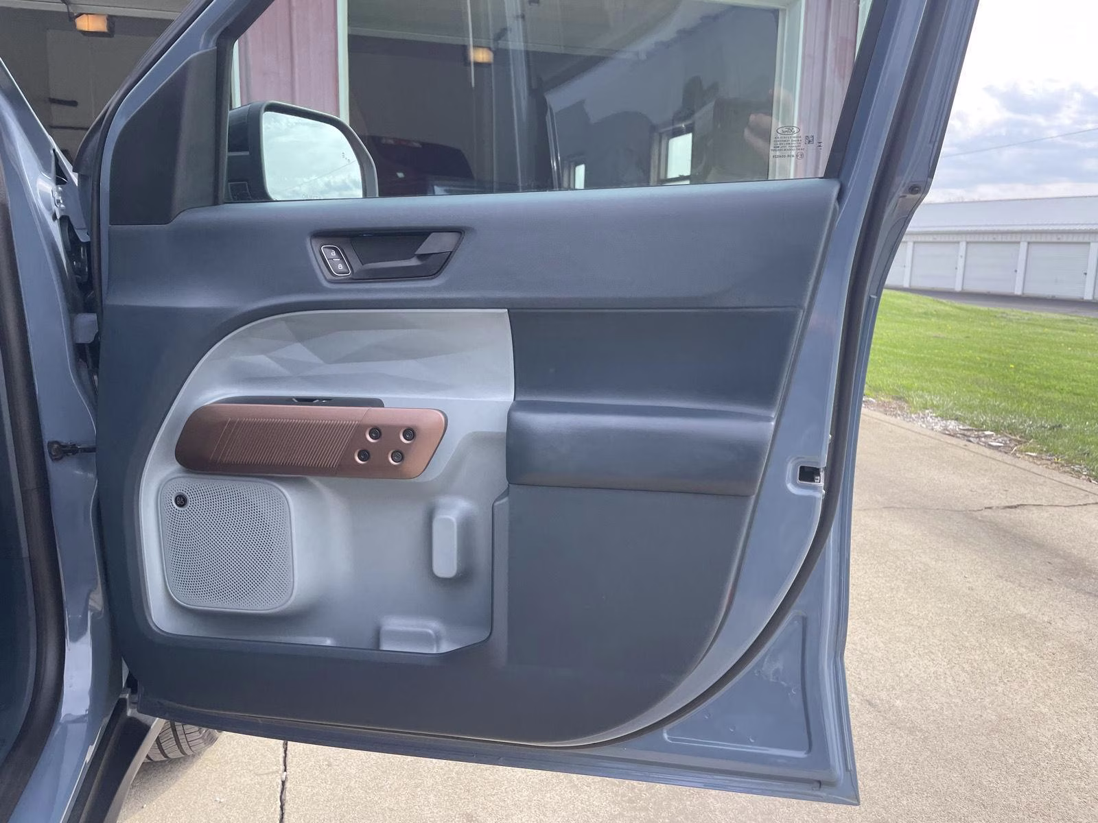 2024 Azure Gray Metallic Tri-Coat Ford Maverick LARIAT AWD Truck