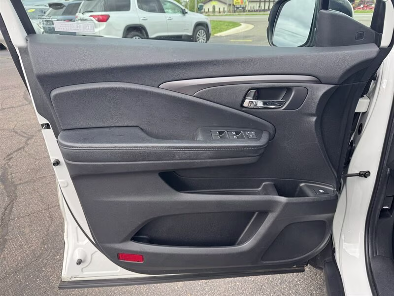 2020 Platinum White Pearl Honda Pilot EX FWD SUV
