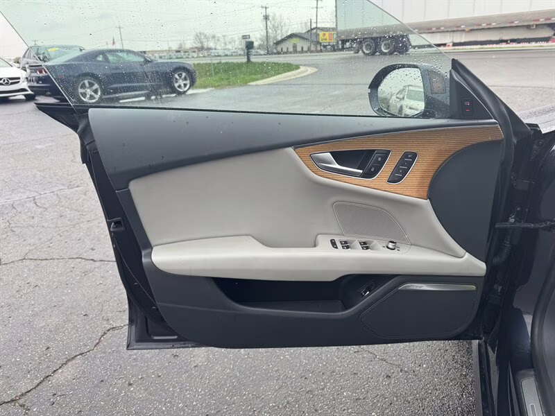 2016 Moonlight Blue Metallic Audi A7 3.0T quattro Prestige AWD Sedan