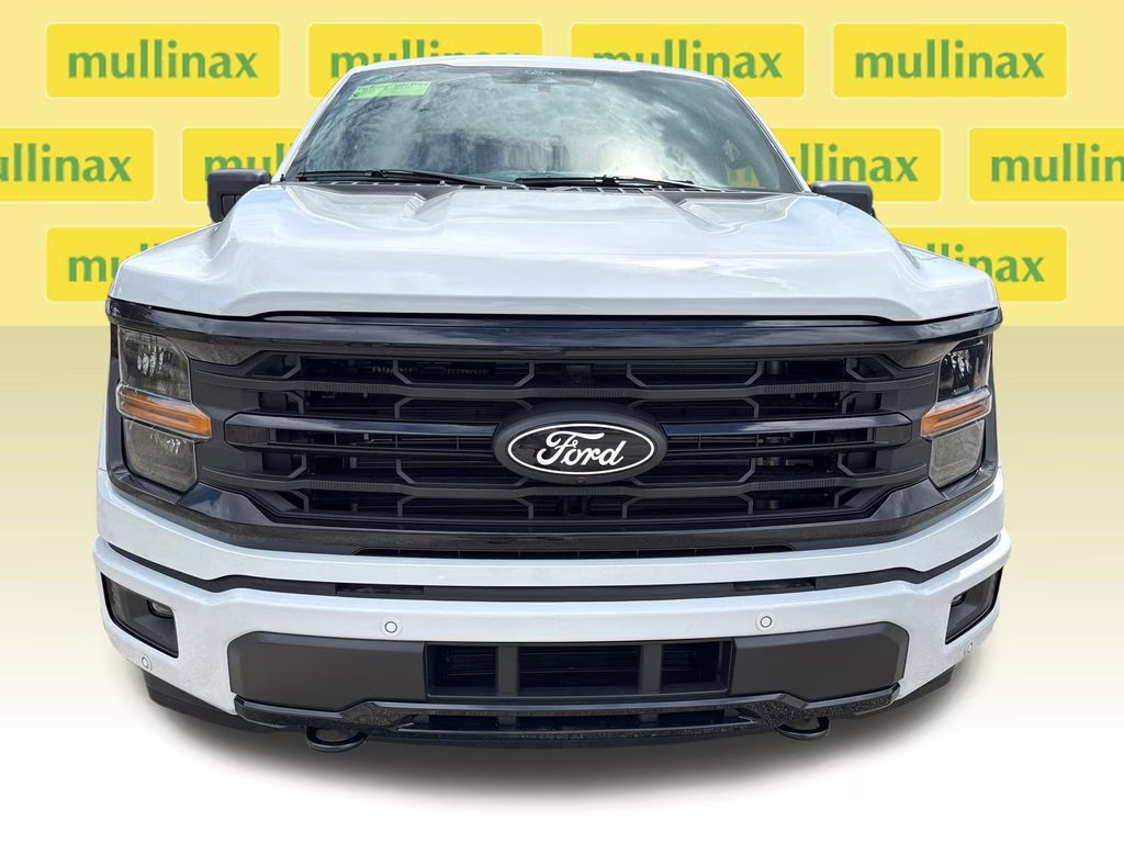 2026 Oxford White Ford F-150 XLT 4X4 Truck