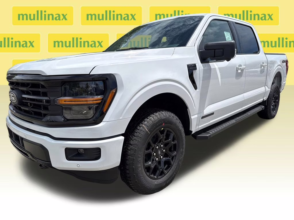 2026 Oxford White Ford F-150 XLT 4X4 Truck
