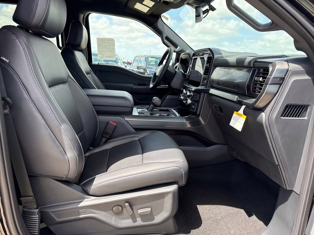 2026 Agate Black Metallic Ford F-150 Lariat 4X4 Truck