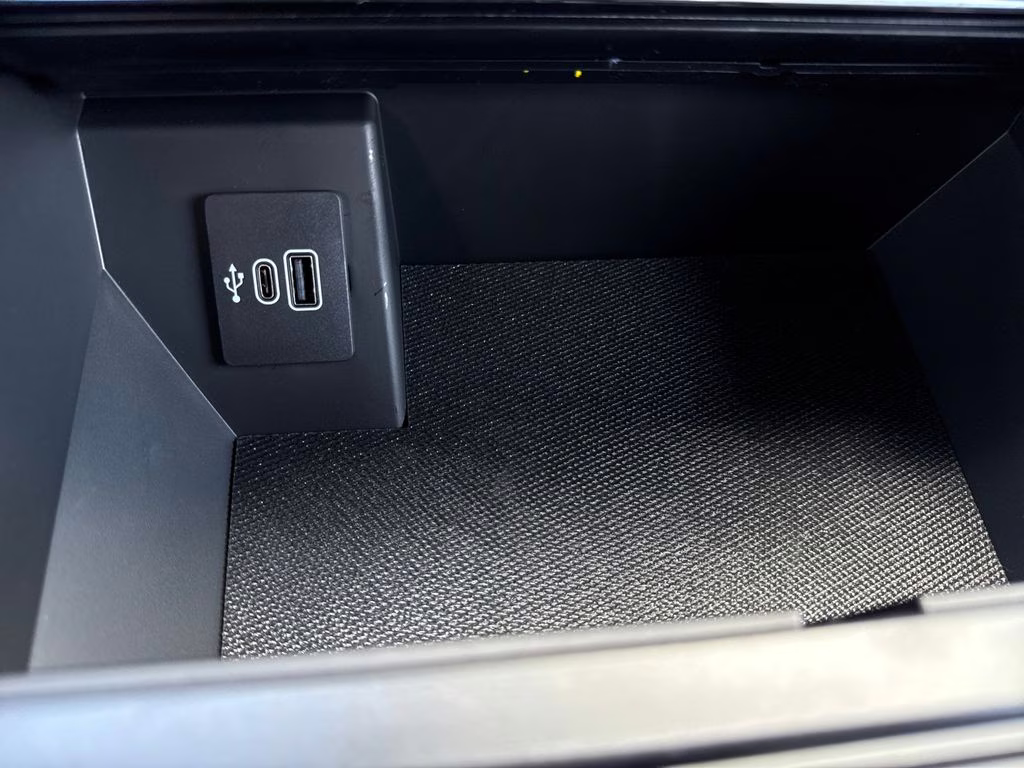 2026 Agate Black Metallic Ford F-150 Lariat 4X4 Truck