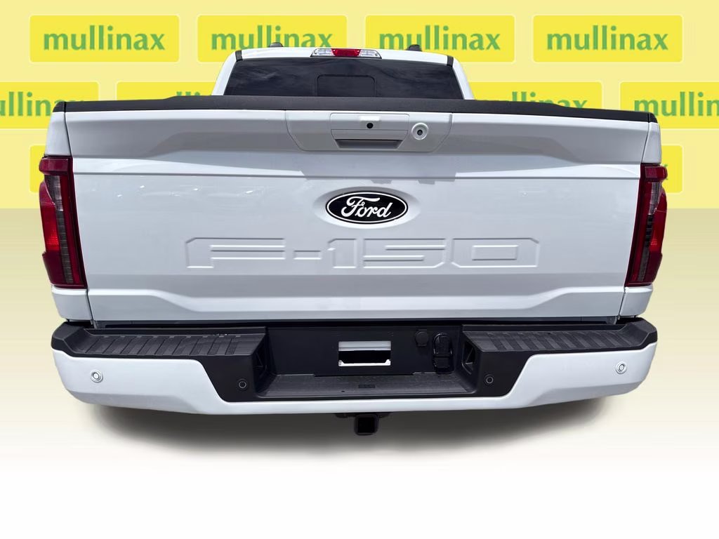 2026 Oxford White Ford F-150 XLT 4X4 Truck