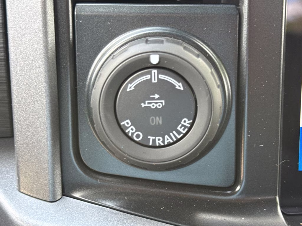 2026 Oxford White Ford F-150 XLT 4X4 Truck