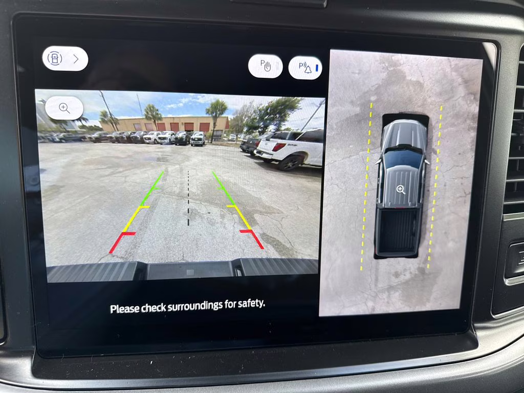 2026 Oxford White Ford F-150 XLT 4X4 Truck