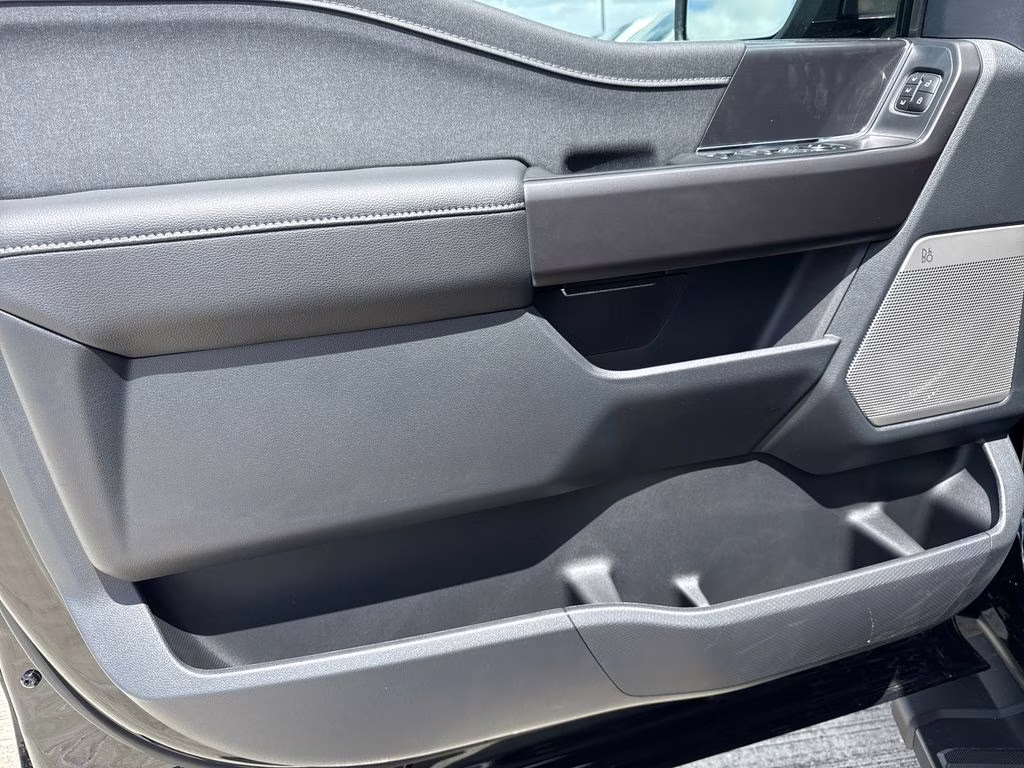 2026 Agate Black Metallic Ford F-150 Lariat 4X4 Truck