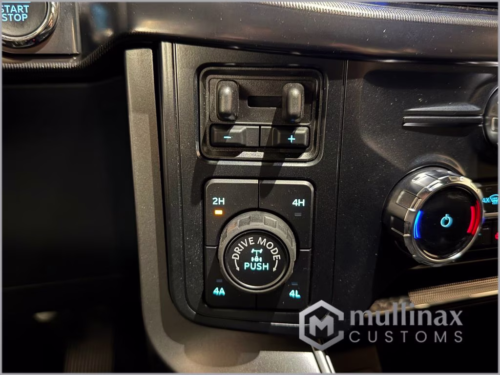 2026 Agate Black Metallic Ford F-150 Lariat 4X4 Truck