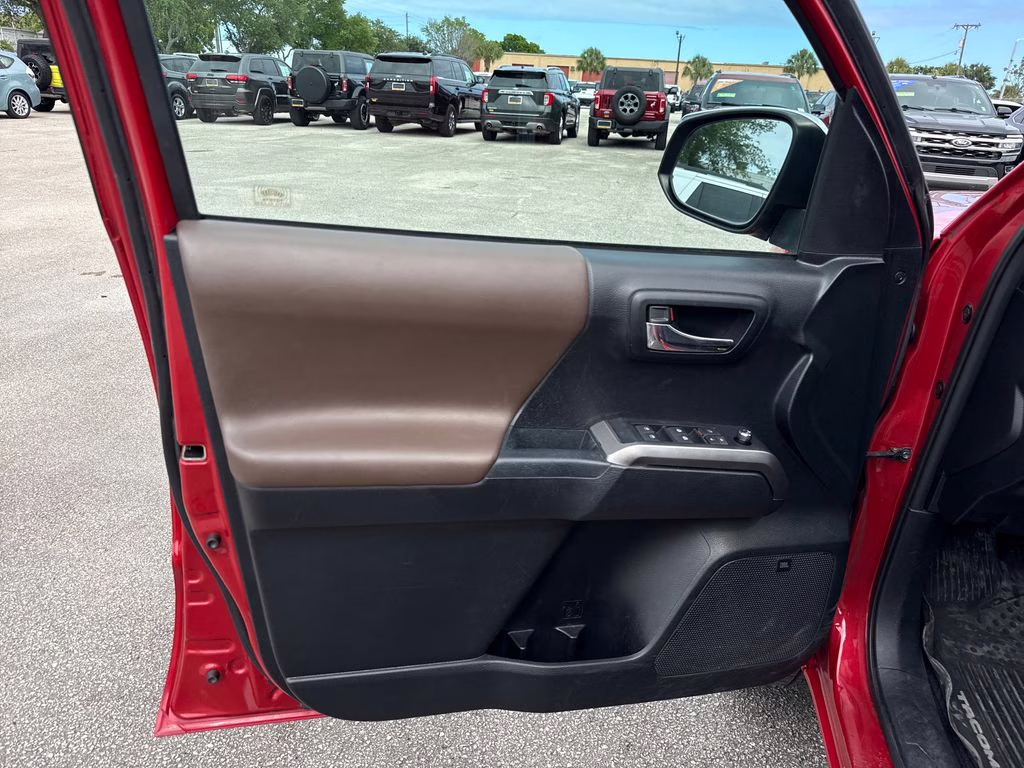 2017 Barcelona Red Metallic Toyota Tacoma Limited RWD Truck