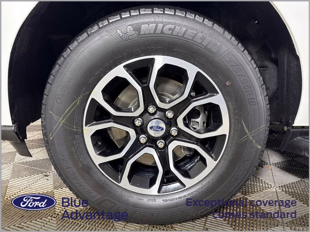 2024 White Metallic Ford Expedition Max XLT 4X4 SUV