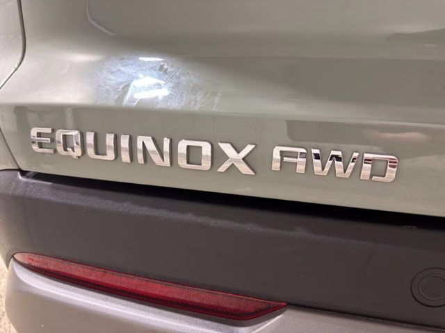 2025 Cacti Green Chevrolet Equinox LT AWD SUV