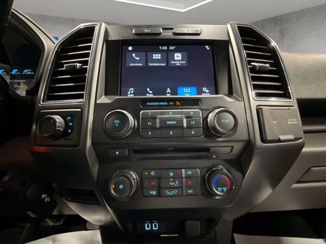 2018 Shadow Black Ford F-150 XLT 4X4 Truck