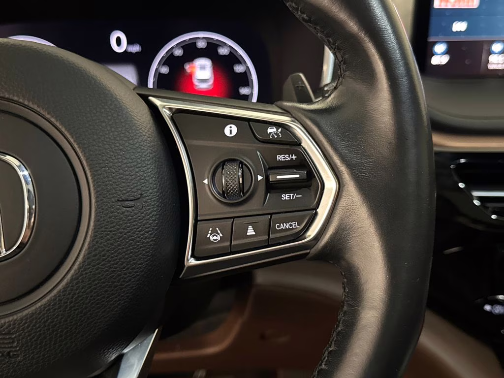 2022 Platinum White Pearl Acura MDX Technology AWD SUV