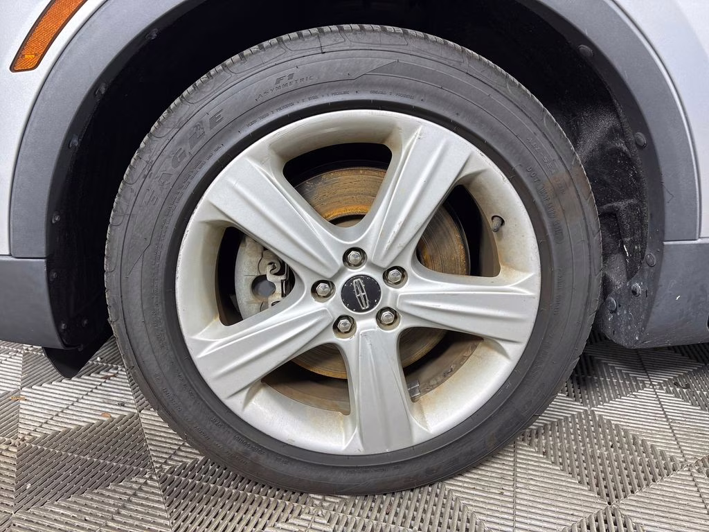 2015 Ingot Silver Lincoln MKC Base FWD SUV