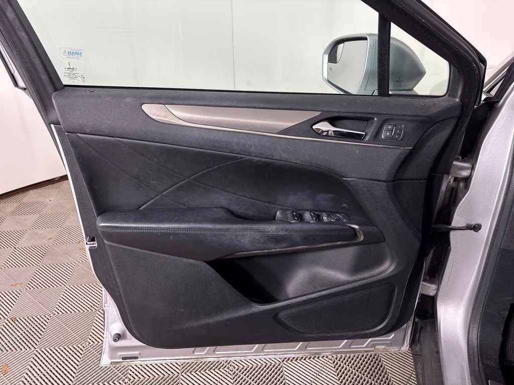 2015 Ingot Silver Lincoln MKC Base FWD SUV