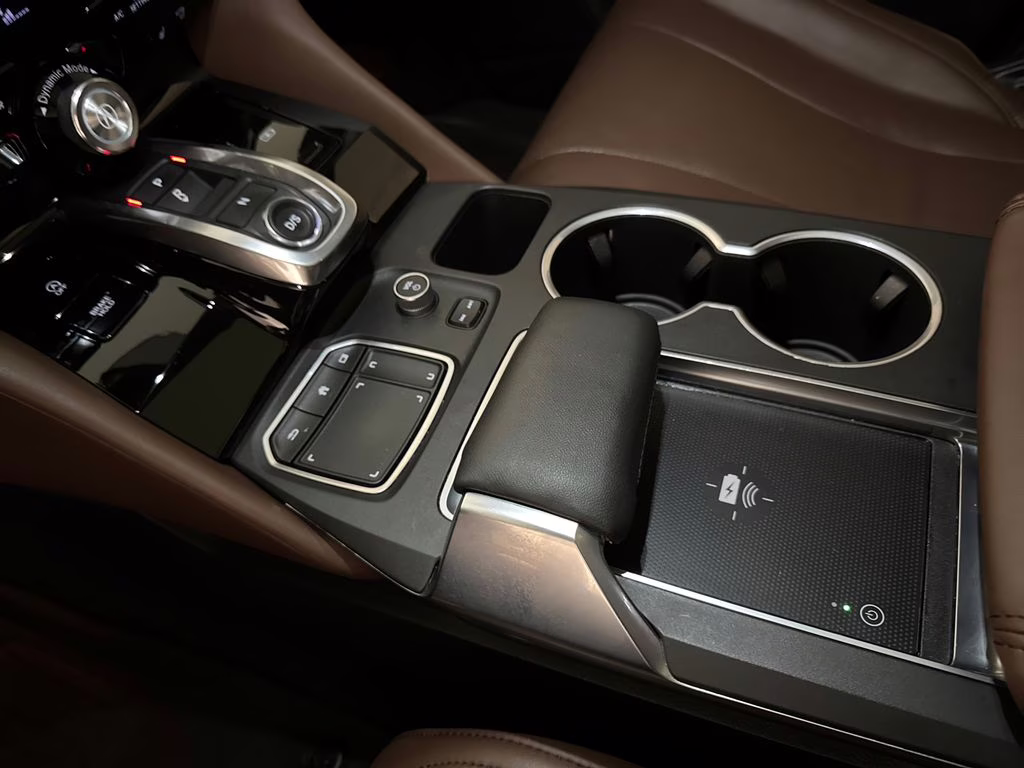 2022 Platinum White Pearl Acura MDX Technology AWD SUV