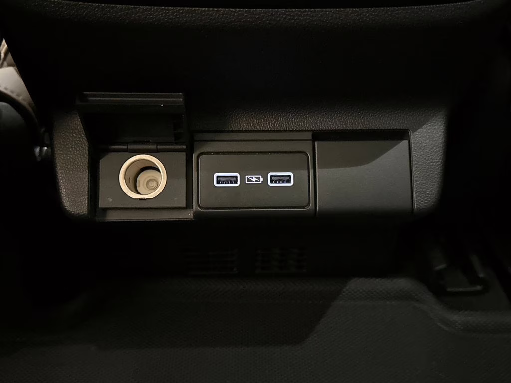 2022 Platinum White Pearl Acura MDX Technology AWD SUV