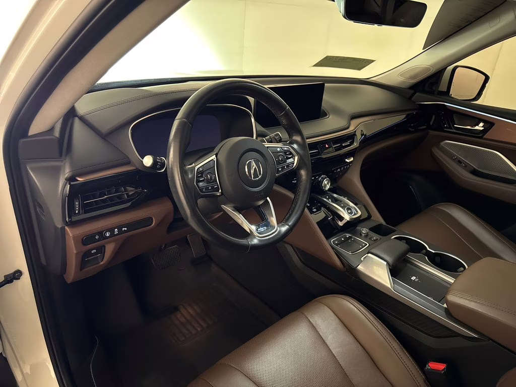 2022 Platinum White Pearl Acura MDX Technology AWD SUV