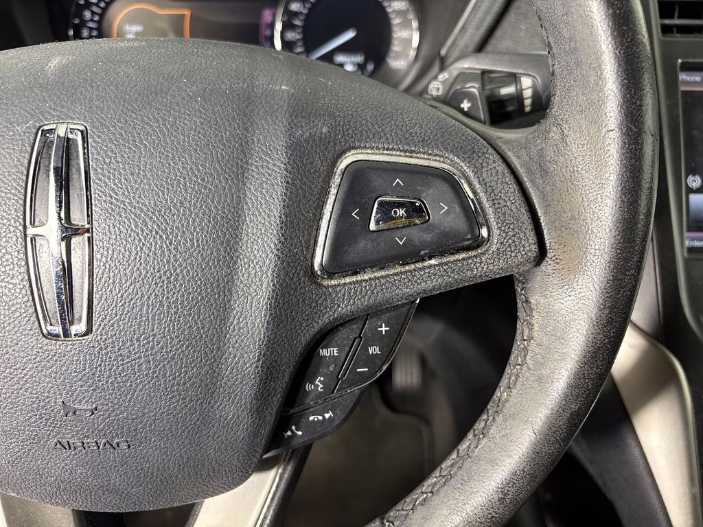 2015 Ingot Silver Lincoln MKC Base FWD SUV