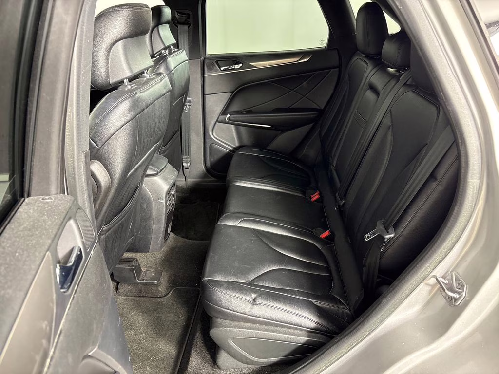 2015 Ingot Silver Lincoln MKC Base FWD SUV