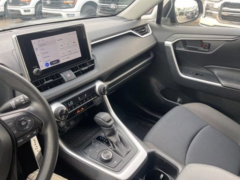 2025 Magnetic Gray Metallic Toyota RAV4 Hybrid Hybrid LE AWD SUV