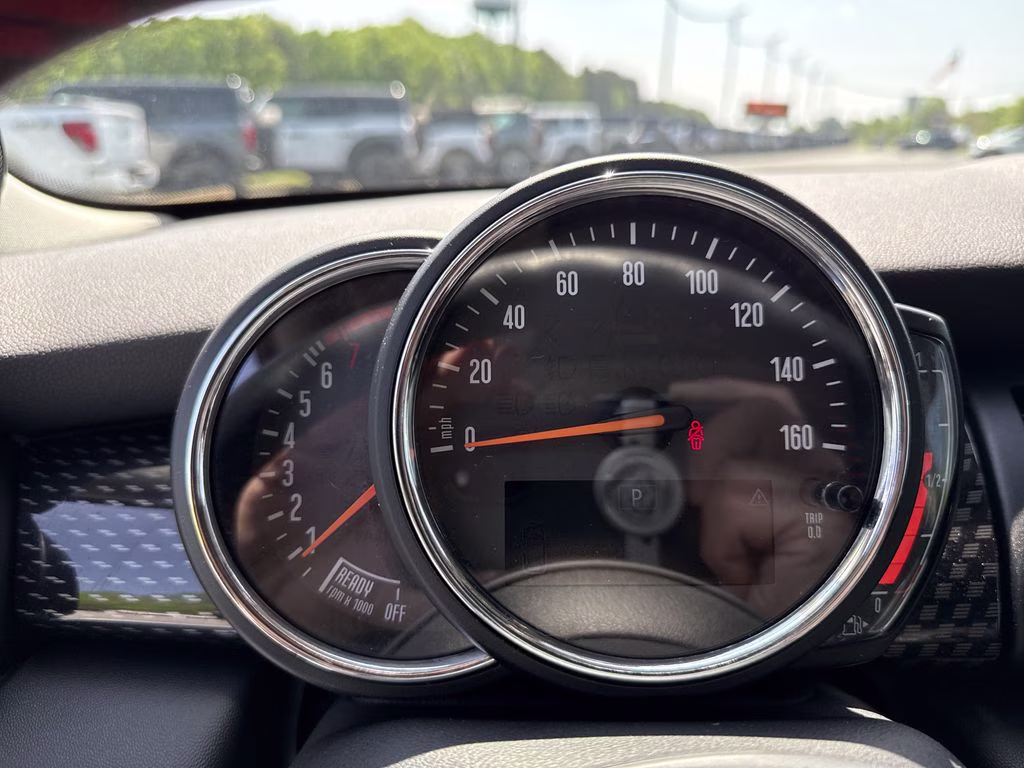 2019 Midnight Black Metallic MINI Cooper S Signature FWD Hatchback