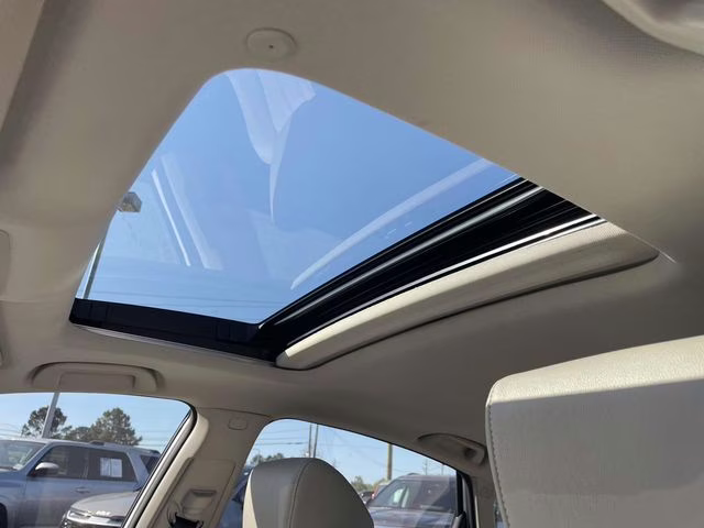 2021 Platinum White Pearl Honda Accord Touring 2.0T FWD Sedan