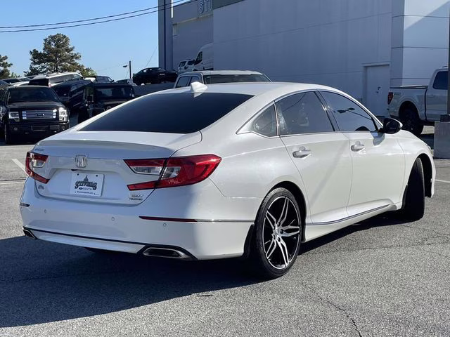 2021 Platinum White Pearl Honda Accord Touring 2.0T FWD Sedan