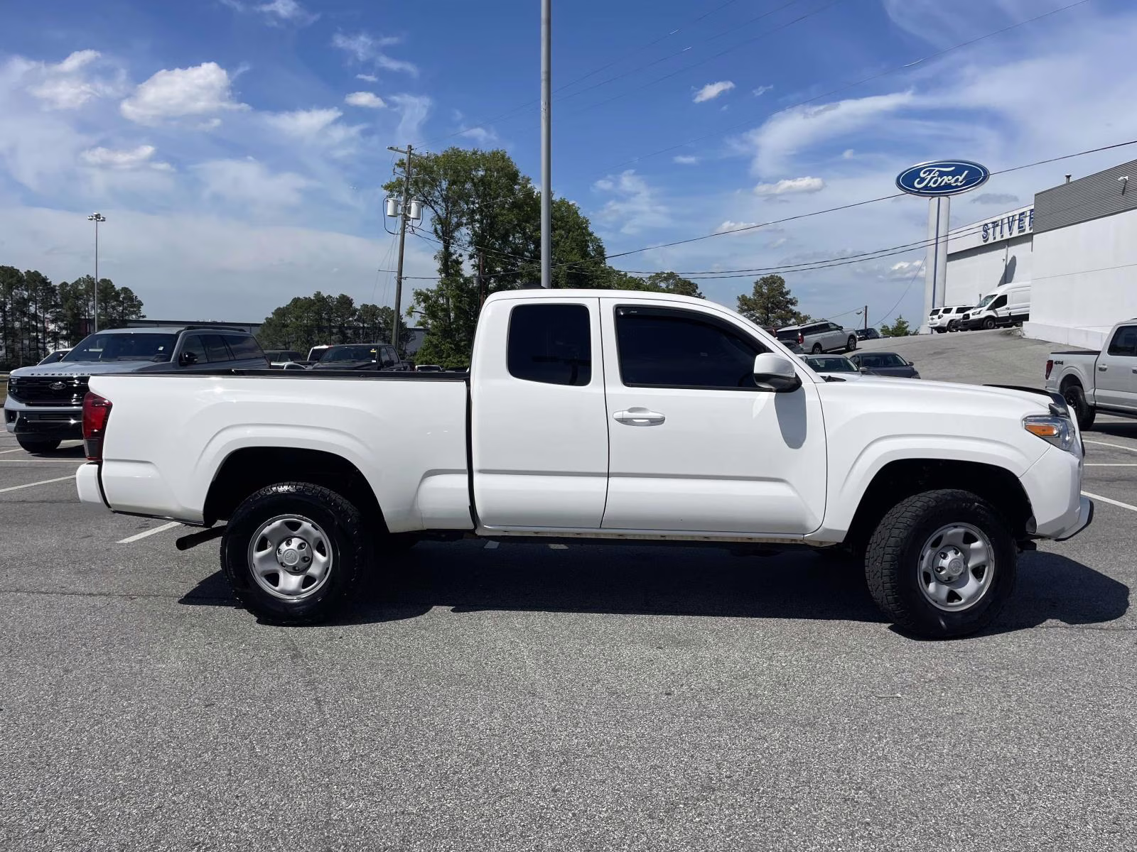 2023 Ice Cap Toyota Tacoma SR 4X4 Truck