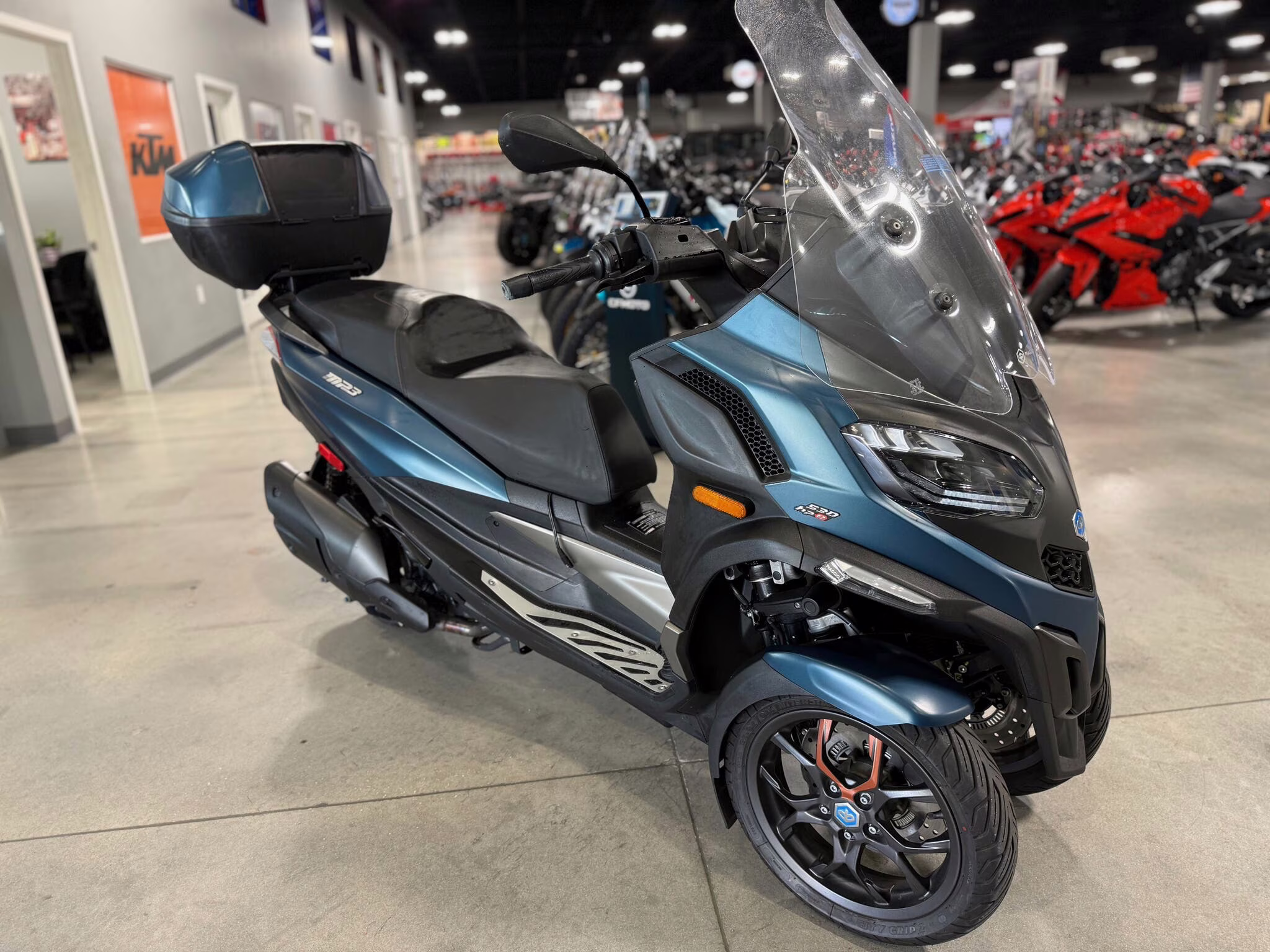 2024 Piaggio MP3 Exclusive Motorcycle